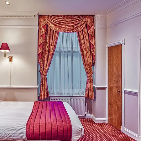 Hyde Park Radnor Hotel B&B-3